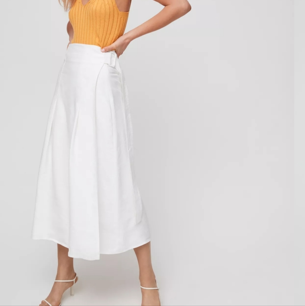Aritzia wilfred Silana Skirt Wrap linen blend midi skirt white XS